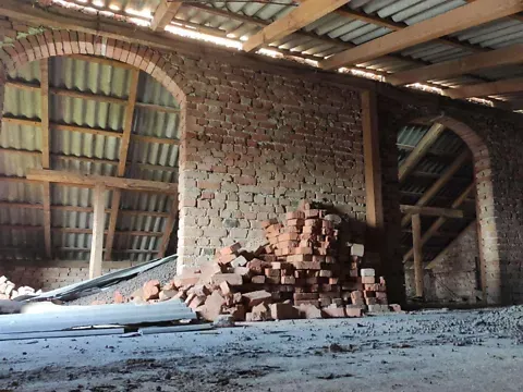 Продаж 2-поверховий   290 кв.м 5 кімн. на Богдана Хмельницького вулиця 3  - фото 4