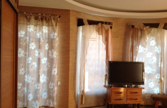 3-этажный дом 700 м² на Таирова Одеса