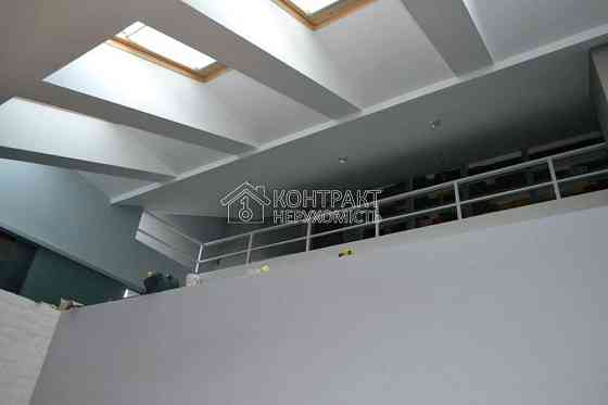 Оренда Квартира 5-кімнатна, 9/9 поверх на вул. Вірменський Kharkiv