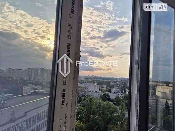 Продаж Квартира 1-кімнатна, 14/25 поверх на вул. Васильківська Kiev