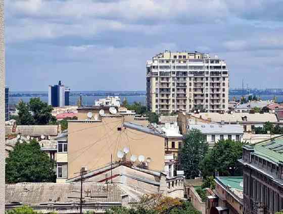 Квартира в  новом сданном Клубном Доме Премиум Класса возле парка Шевченко Одеса