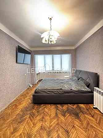 Продаж Квартира 2-кімнатна, 1/9 поверх на Ентузіастів, 25/2 Київ