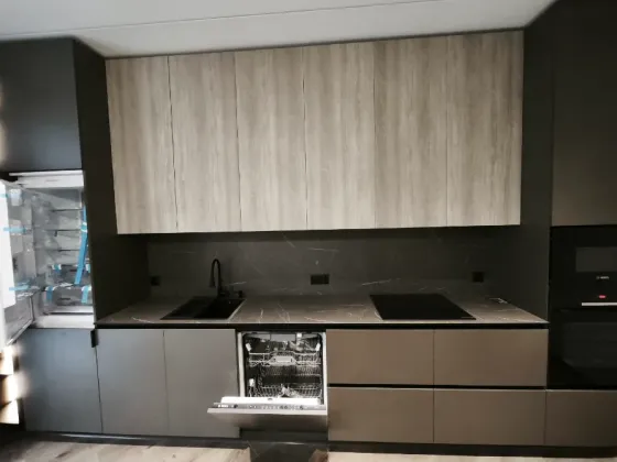 Продаж 2к Квартира 71 кв.м Слов'янська набережна 21Б Ужгород