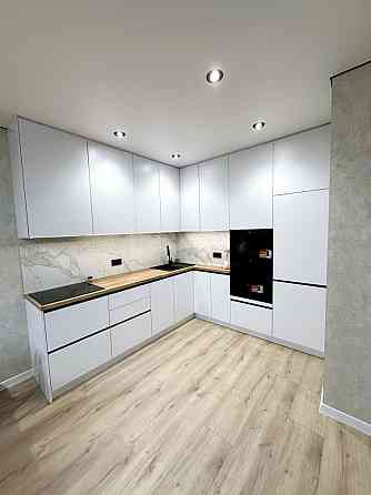 Продаж Квартира 1-кімнатна, 25/25 поверх на Родини Крістерів вул., д. 14 Kiev