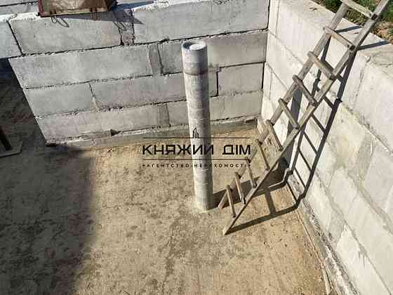 Продажа участка с построенным подвальным этажом в с. Лесное. № 229340 