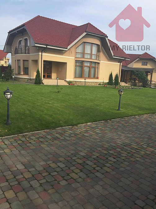 Продаж просторого будинку з басейном!  - photo 1