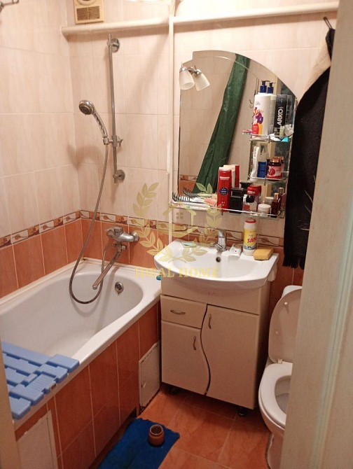 Продаж Квартира 2-кімнатна, 1/5 поверх на Воздушных сил пр-т, 74 Київ - фото 2