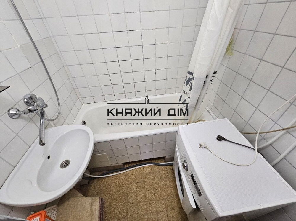 Оренда Квартира 1-кімнатна, 11/18 поверх на вул. Старонаводницька Киев - изображение 19