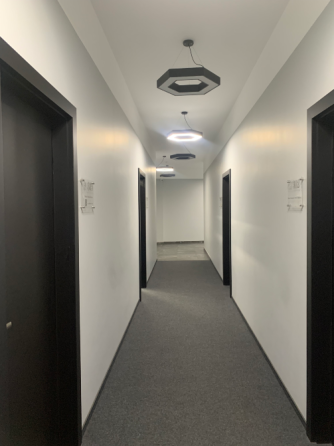 Здається Офісні приміщення площа 31 кв.м 3-й поверх Львів Проспект Шевченка 10 Львів