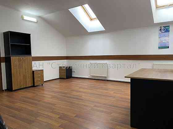 Продаж Будинок 4-кімнатний на Юрківська вул., 28 Київ