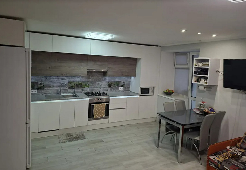 Продаж 1к квартири 40 кв. м на просп. Злуки Ternopil' - photo 3