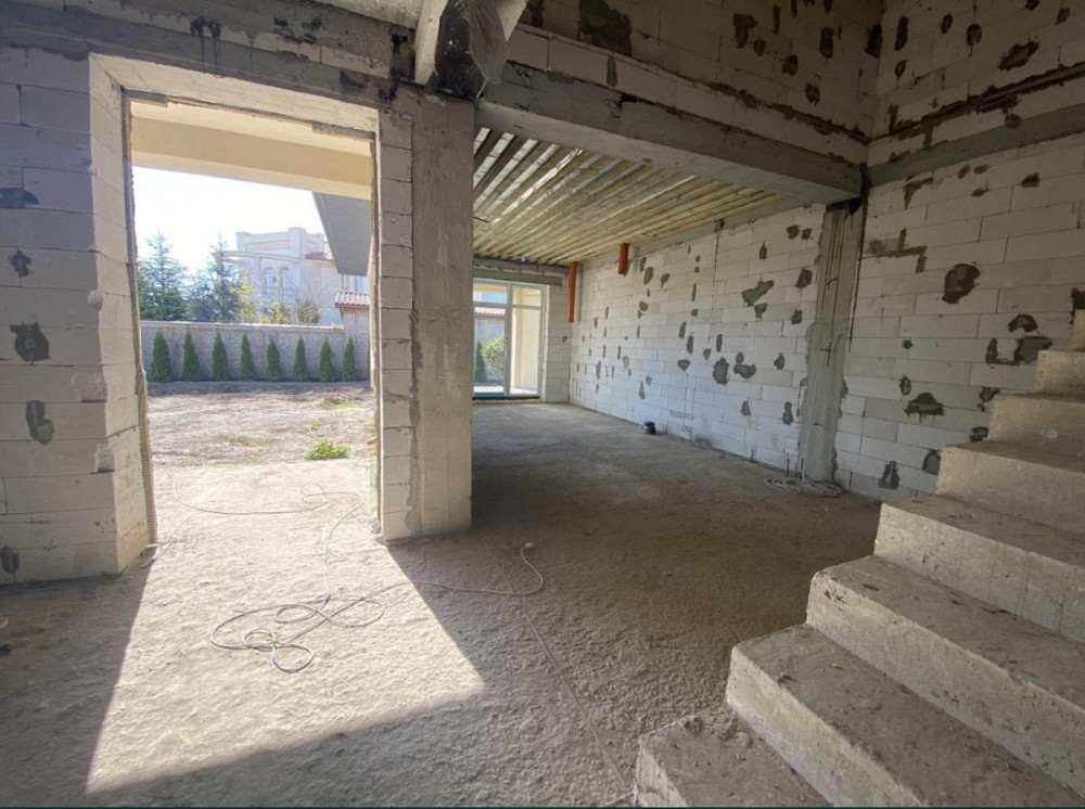 Продається новий двоповерховий якісний будинок з терасою, під оздоблення  - фото 9