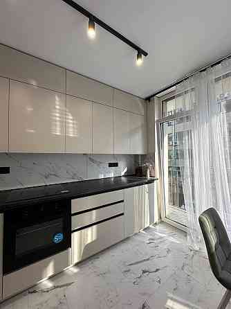 Продаж Квартира 1-кімнатна, 3/13 поверх на вул. Коновальця Ivano-Frankivs'k