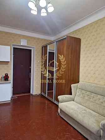 Кімната 20 м² з балконом, Берегового Київ