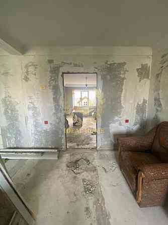 Продаж 3к квартири під ремонт біля метро Оболонь Київ