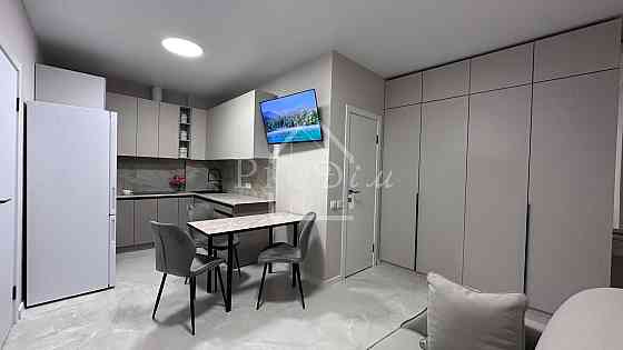 Продаж 2к квартира ЖК Південний квартал Сімї Стешенків 9 Kiev