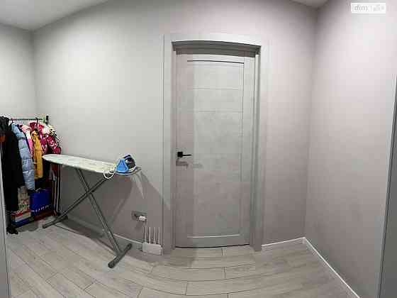 Продаж Квартира 3-кімнатна, 3/25 поверх на Балтійський вул., д. 5 Киев