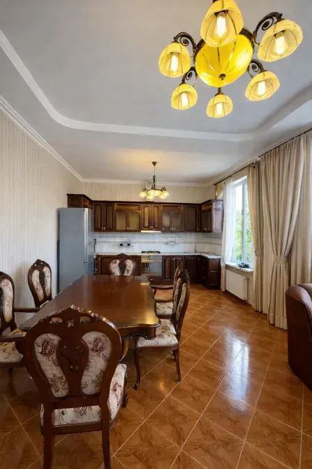 Продаж 2-поверховий Будинок з ділянкою 7 сот 231 кв.м 5 кімн. на Яблунева Одеса - фото 2