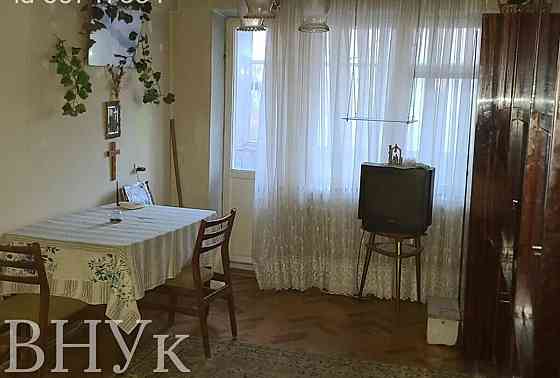 Продаж Квартира 3-кімнатна, 2/5 поверх на Гузара Ternopil'