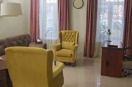 Оренда офісне приміщення на Ониловой пер., 4 поверх - 1/3 Odessa