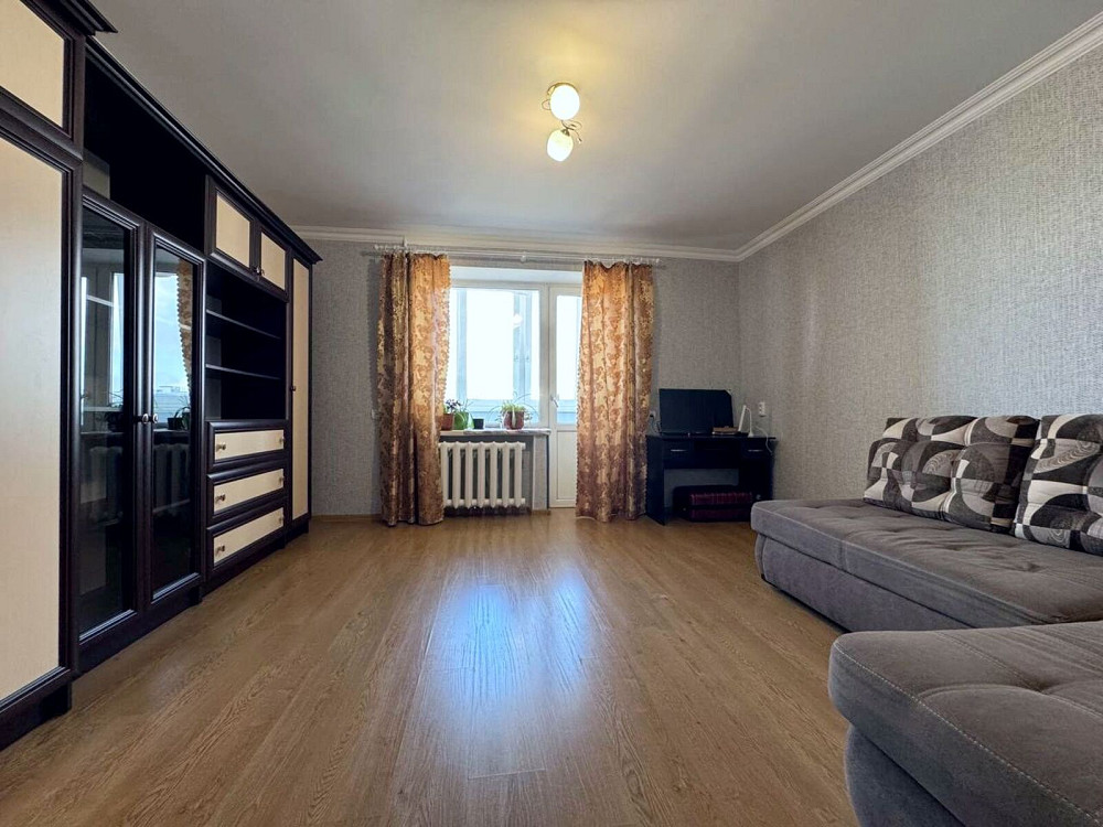 Продаж Квартира 3-кімнатна, 8/9 поверх на 8 Марта ул. Dnipro - photo 3