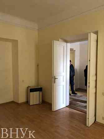 Продаж Квартира 2-кімнатна, 1/3 поверх на вул. Франка Львів