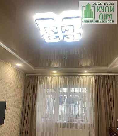 Продам 3 кімнатну квартиру на Комарова Кропивницький