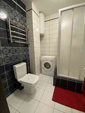 Оренда Квартира 2-кімнатна, 2/5 поверх на ул. Регенераторная Київ