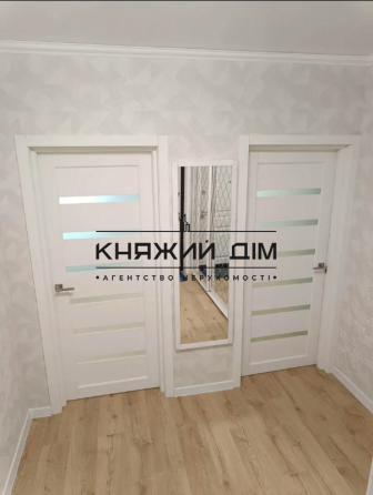 Продаж 1 кімнатної квартири ЖК Лебединий  м. Харківська КОД № 21147162 Киев