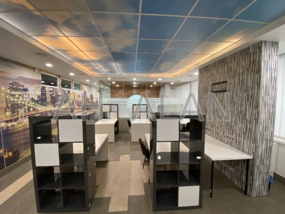 Оренда Будинок 3-кімнатний на Євгена Коновальця вул., 32Б Kiev