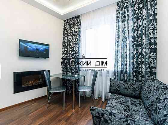 Шикарная 3-х комнатная студио ,БЦ Парус , Дворце Спорта.№ 1179463 Київ