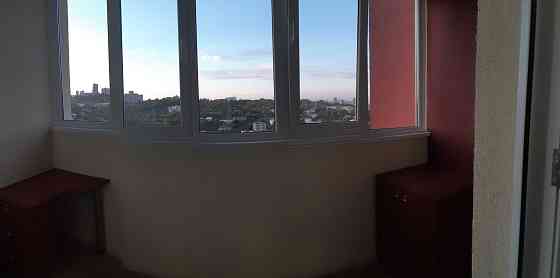 Продаж Квартира 2-кімнатна, 18/25 поверх на Ясинуватський вул., д. 10 Киев