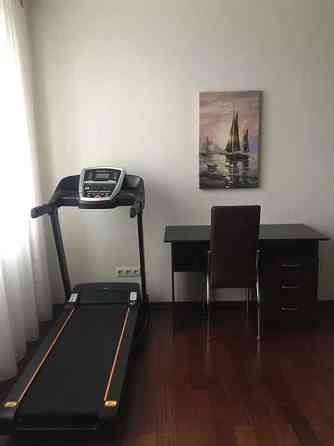 Оренда Квартира 2-кімнатна, 18/24 поверх на ул. Елены Пчилки Київ