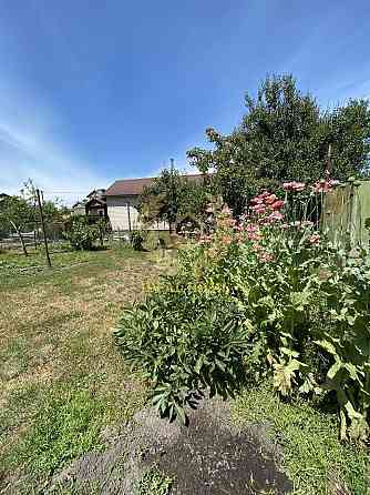 Продам дачный дом Київ, Садова 129-а вул. Kiev