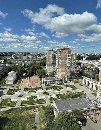 Продаж 2к Квартира 74 кв.м площа Мистецькі Ворота 9 Zhytomyr