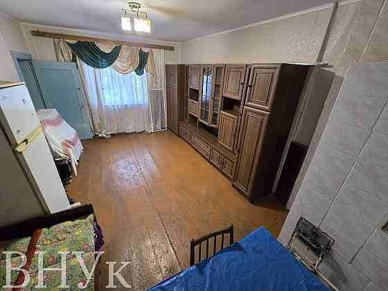 Продаж Квартира 2-кімнатна, 1/1 поверх на Ківерці р-он пошти Luts'k