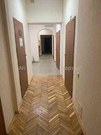 Оренда офісне приміщення на Кловський узв., 4 приміщень - 10, поверх - 1/7 Київ