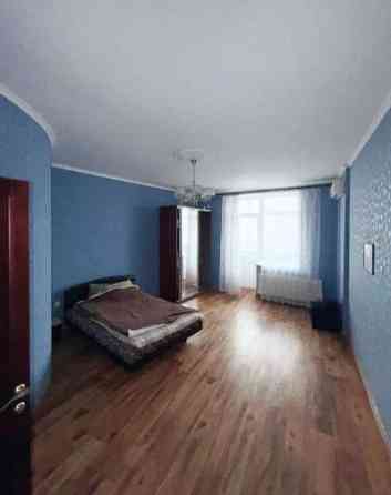 Продаж Квартира 3-кімнатна на ул. Левитана, 62 Одеса