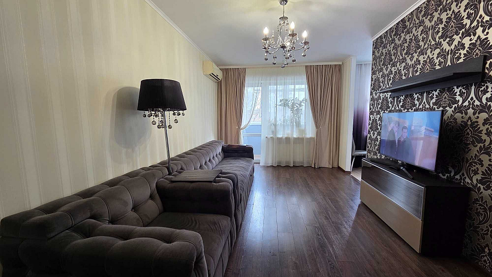 Продаж Квартира 3-кімнатна, 4/5 поверх на Ольжича вул., д. 11 Київ - фото 2