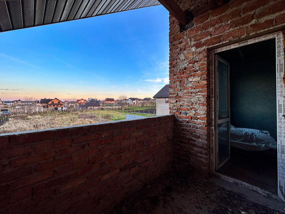 Продаж Квартира 4-кімнатна, 1/2 поверх на вул. Максимишина Ременів - фото 6