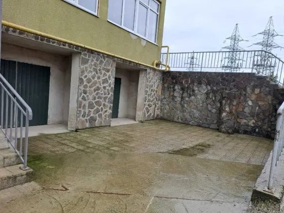 For sale Space In Residential Building area 56 sq.m  at провулок Парковий 2Б Mynai