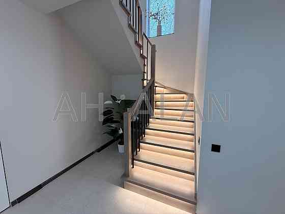 Продаж Будинок 5-кімнатний на Ватутіна пров. Lisnyky