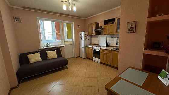 Оренда Квартира 1-кімнатна, 17/23 поверх на Анни Ахматової, 46 Kiev