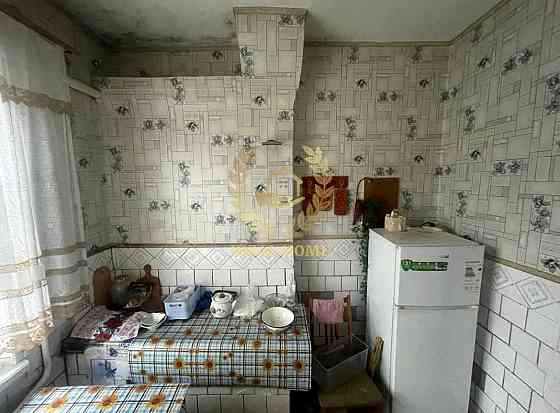 Продаж Будинок 5-кімнатний 