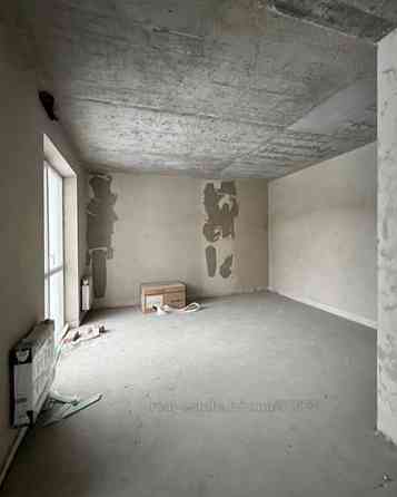 Продаж Квартира 3-кімнатна, 3/10 поверх на вул. Виговського Івана L'viv