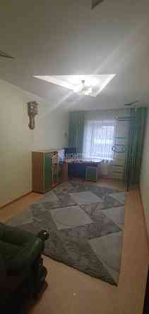 Продаж Будинок 10-кімнатний на вул. Самоцвітна Kharkiv