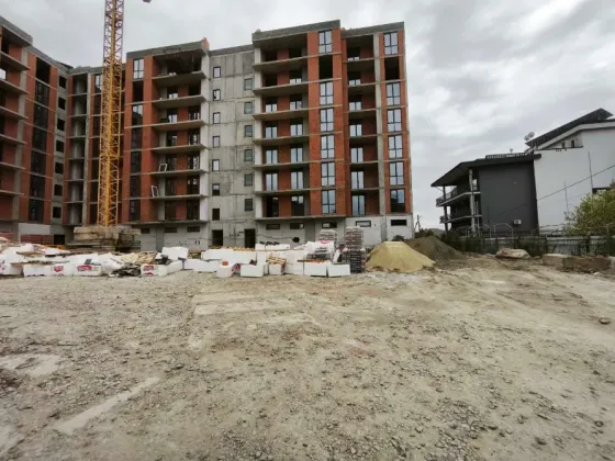 For sale 1-room Apartment 47 sq.m Миколи Леонтовича 11б Uzhhorod