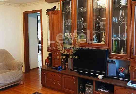 Продаж 3к квартири на вул. Ентузіастів Киев