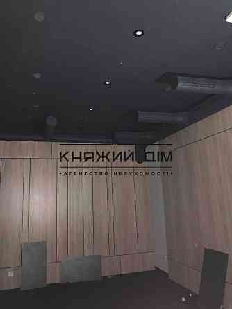 Оренда приміщення вільного призначення на Крушельницкой Соломии ул. поверх - 1 Kiev