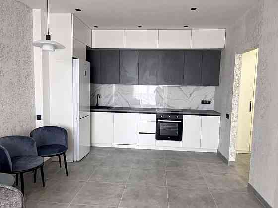 Продаж Квартира 3-кімнатна, 9/10 поверх на Аржанова ул., 1 Dnipro